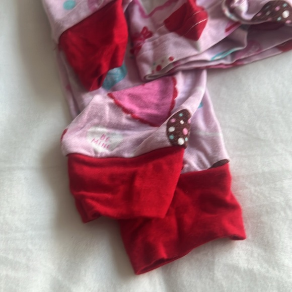 Little Sleepies 12-18 months and 18-24 months - Picture 3 of 9